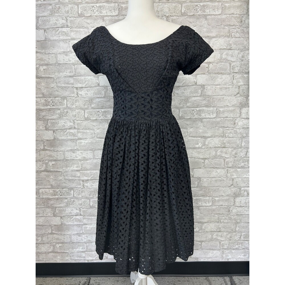 Vintage 1950s Dress Black Eyelet Lace A-Line Pleated Linen Skirt Boat Neck USA